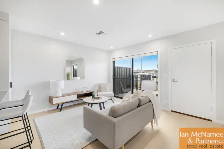 5 McFarlane Avenue, Googong NSW 2620