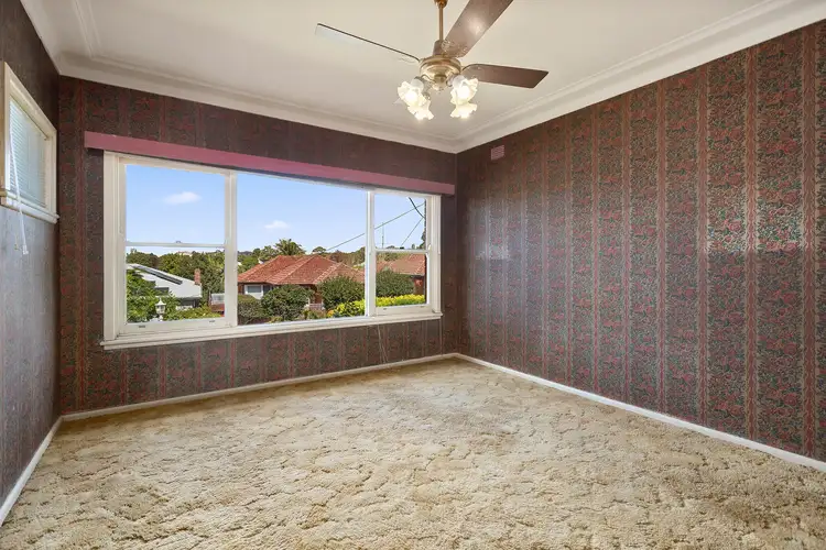 Sixth view of Homely house listing, 8 Burling Avenue, Mount Ousley NSW 2519