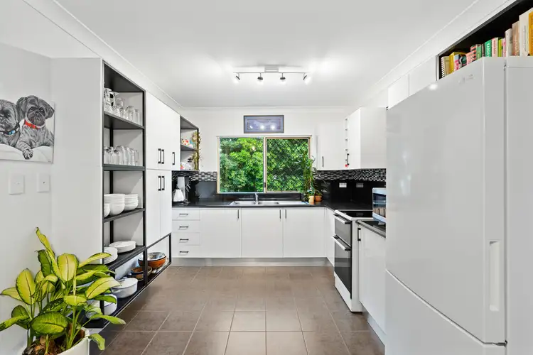 4/13-17 Oyster Court, Trinity Beach QLD 4879