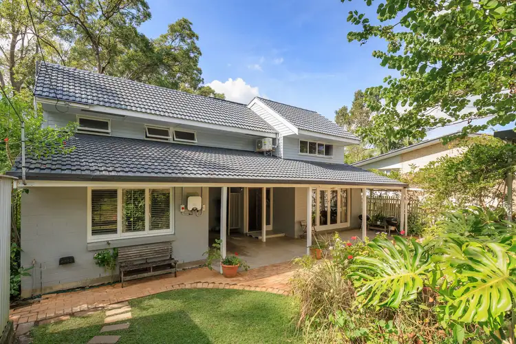 44 Edson Street, Kenmore QLD 4069