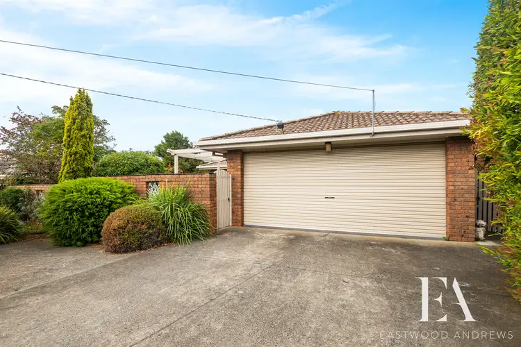 Second view of Homely house listing, 3 Kerrie Court, Grovedale VIC 3216