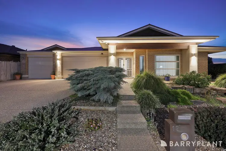 12 Warwick Way, Drouin VIC 3818