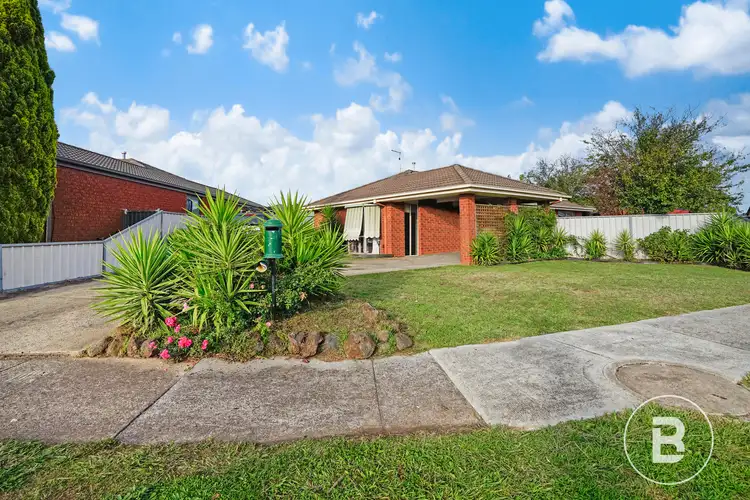 7 Zora Court, Sebastopol VIC 3356