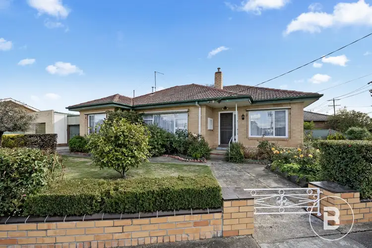 1 Cambridge Street, Wendouree VIC 3355