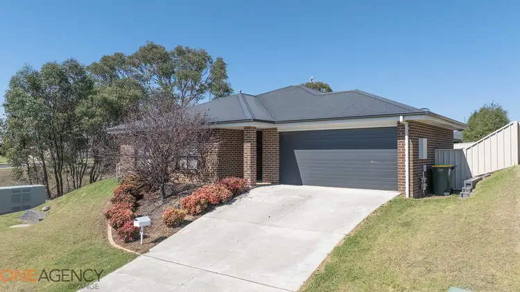 66 Glasson Drive, Orange NSW 2800