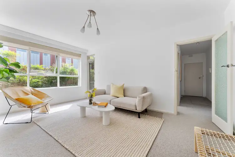 Second view of Homely apartment listing, 3/32 The Avenue, Windsor VIC 3181