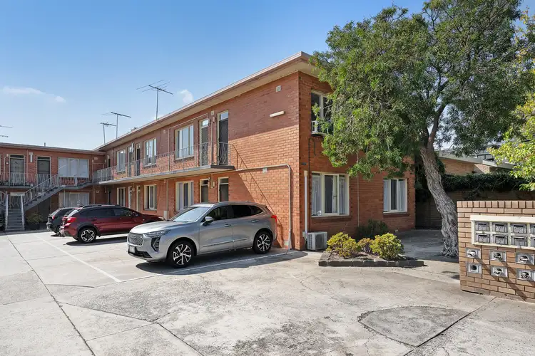 10/20 Loch Avenue, St Kilda East VIC 3183