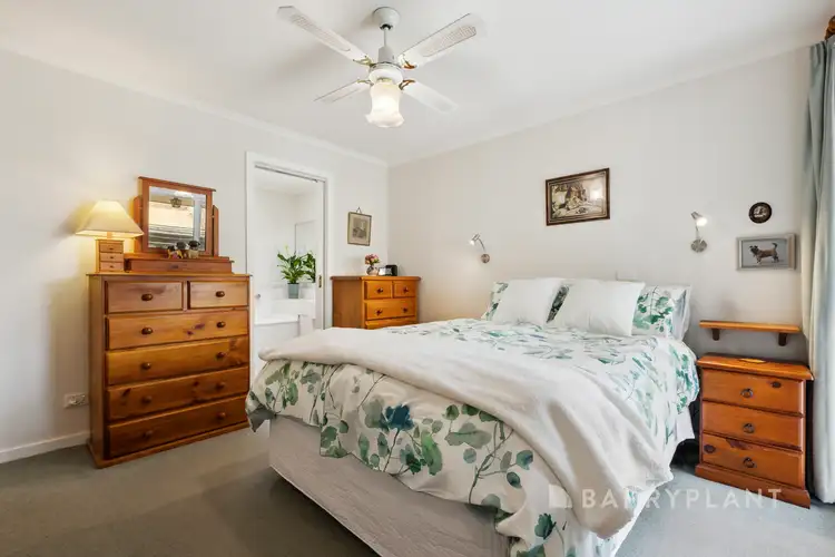 Fifth view of Homely townhouse listing, 2/10 Morshead Avenue, Mount Waverley VIC 3149