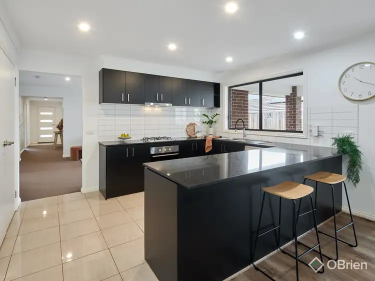 Fifth view of Homely house listing, 4 Leura Street, Drouin VIC 3818