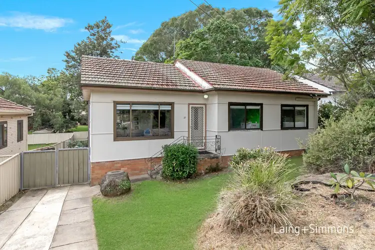 27 Moira Crescent, St Marys NSW 2760