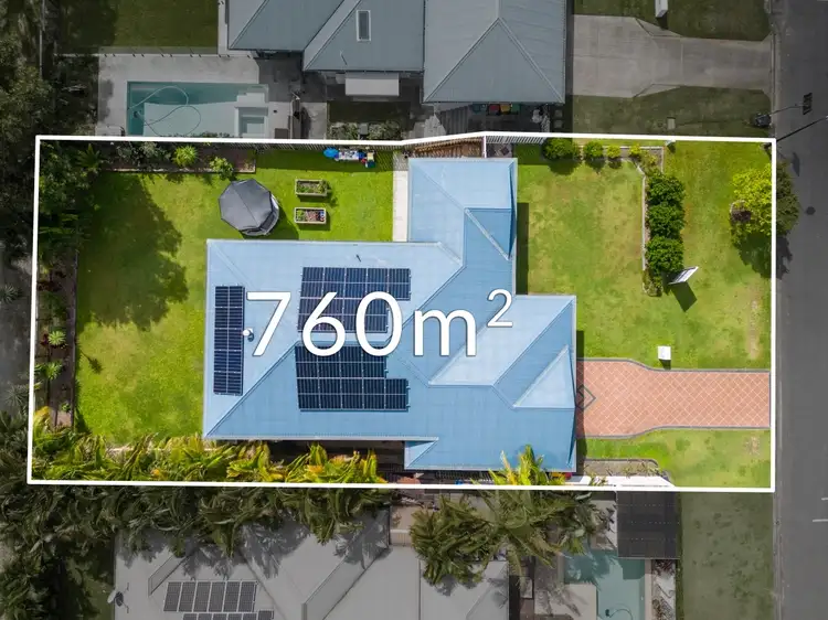 16 Boambee Court, Reedy Creek QLD 4227