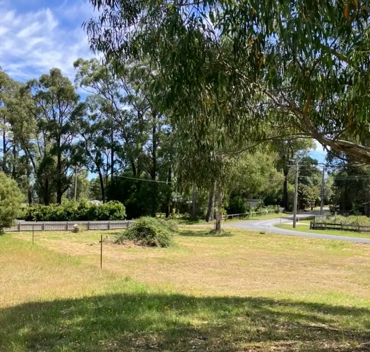 37 Whittlesea-Kinglake Road, Kinglake VIC 3763