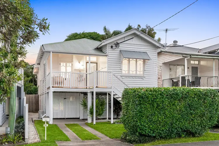 123 Melville Terrace, Manly QLD 4179
