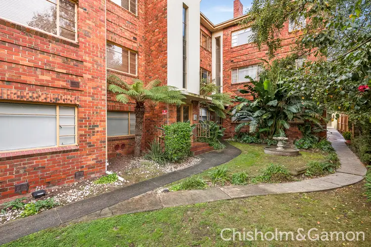 15/10A Mitford Street, St Kilda VIC 3182
