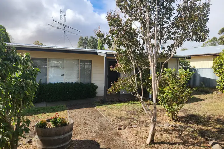 12 Jenner Street Street, Birregurra VIC 3242
