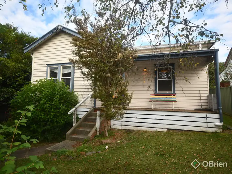 39 Great Alpine Road