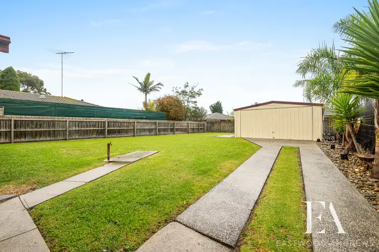 17 Schmitt Court, Whittington VIC 3219