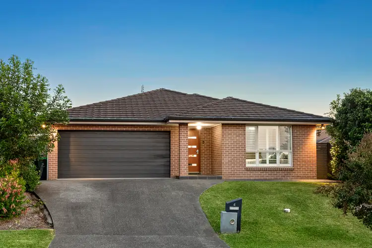 4 Bellfrog Street, Fletcher NSW 2287