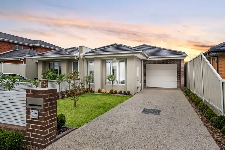 25A Ellen Avenue, Keilor East VIC 3033