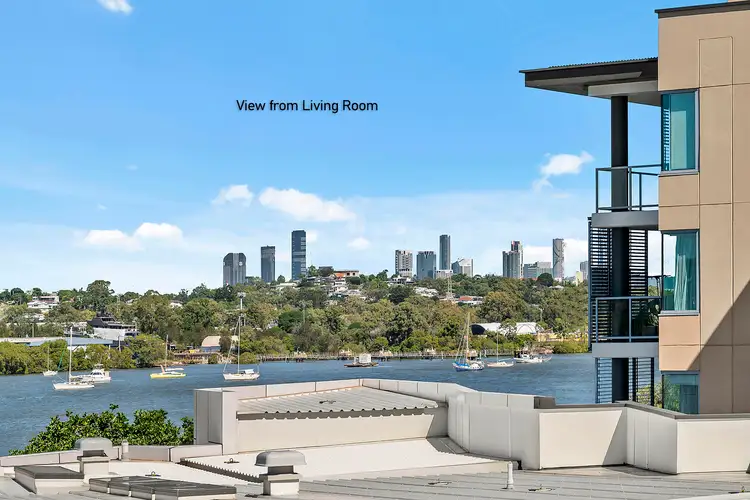 10/102 Parkside Circuit, Hamilton QLD 4007