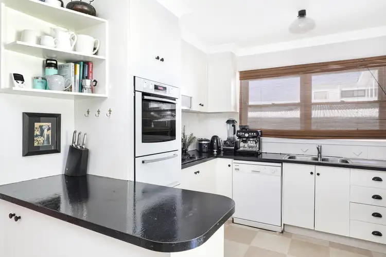 Fifth view of Homely house listing, 35 Hutton Avenue, Bulli NSW 2516