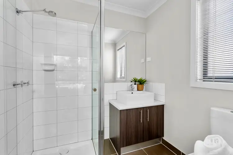 Third view of Homely house listing, 5 Phoenix Circuit, Brookfield VIC 3338