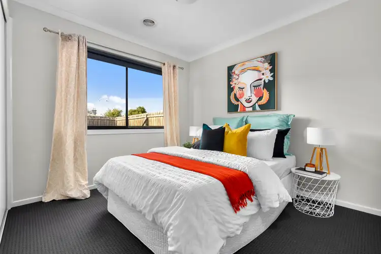 Sixth view of Homely house listing, 5 Phoenix Circuit, Brookfield VIC 3338