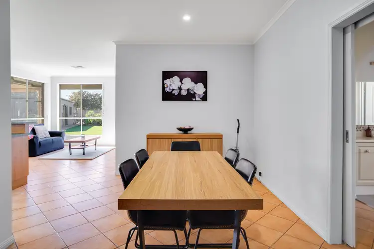 Sixth view of Homely house listing, 10 Andrews Court, Reid SA 5118