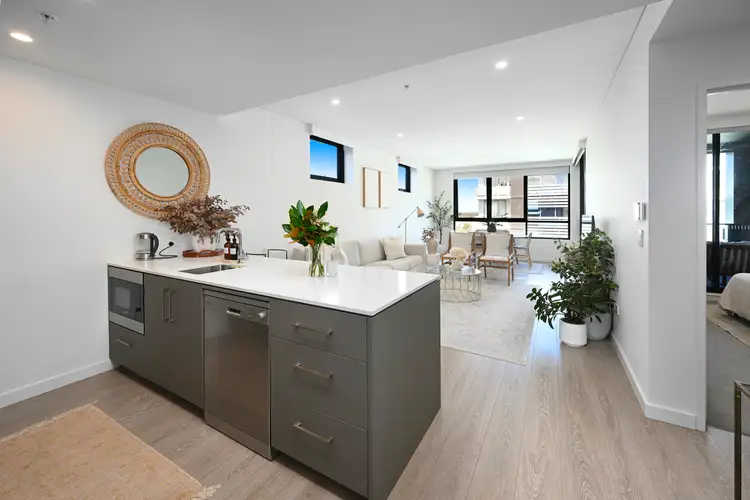 803/26C Lord Sheffield Circuit, Penrith NSW 2750