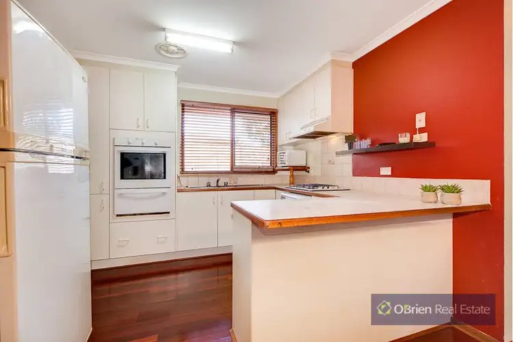 Fifth view of Homely house listing, 5 Nerang Court, Berwick VIC 3806
