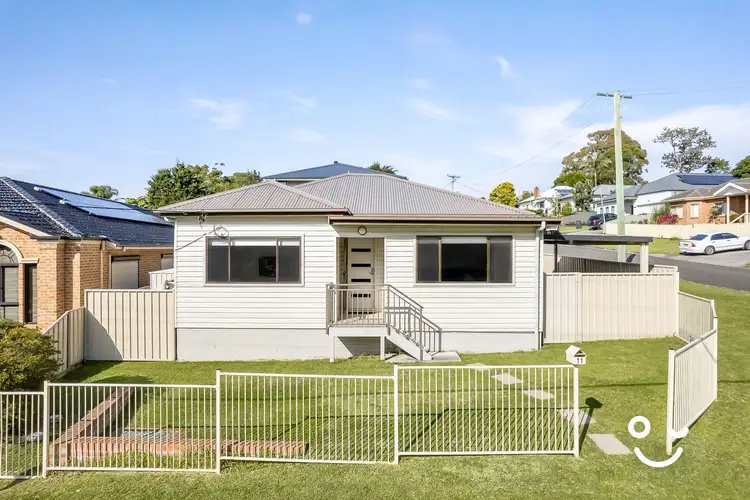 11 Tarrawanna Road