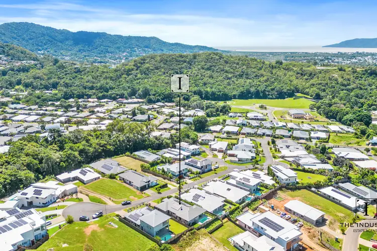 23 Luderick Street, Kanimbla QLD 4870