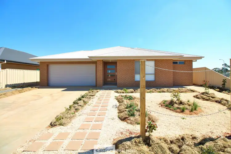 Main view of Homely house listing, 8 Scremin Grove, Griffith NSW 2680