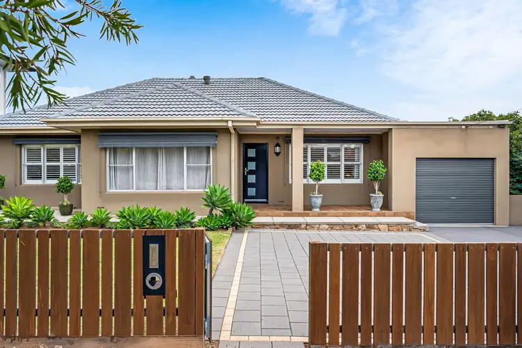 18 Ophir Crescent, Seacliff Park SA 5049
