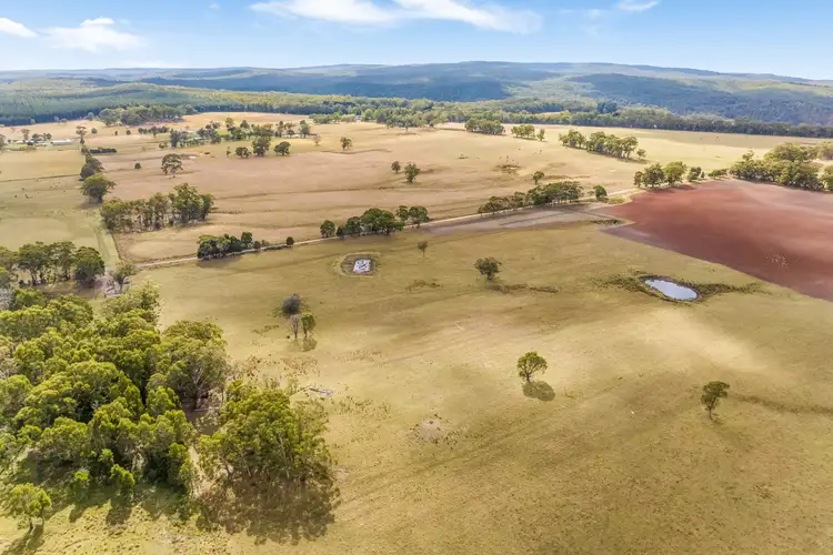 Kennedy's Lane, Bunding VIC 3342