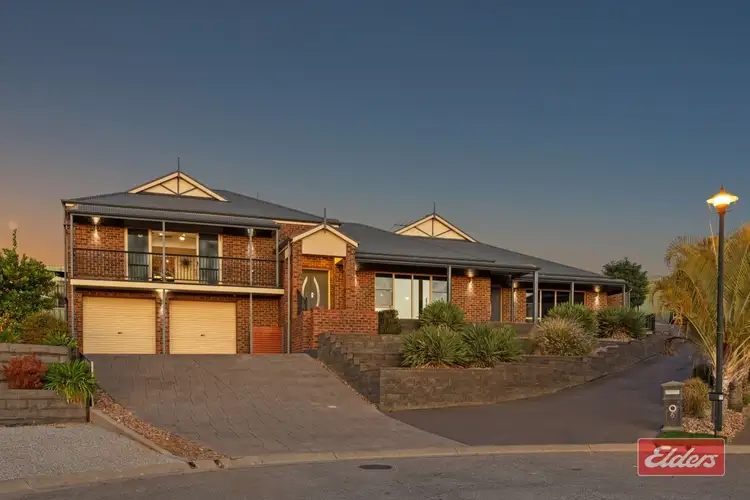 6 Greaves Court, Evanston Park SA 5116