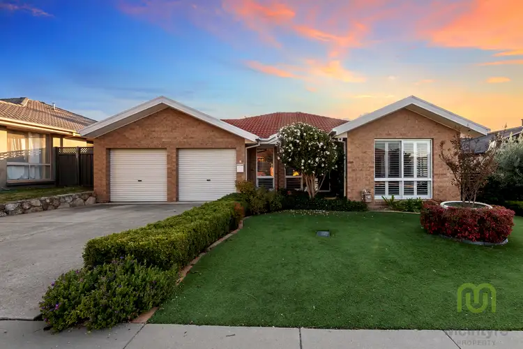 5 Betty Maloney Crescent