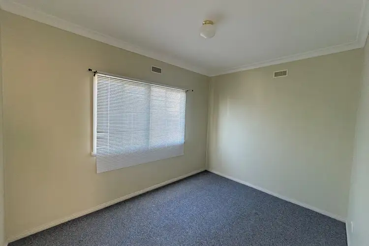 Fourth view of Homely house listing, 3 Moresby Way, Bathurst NSW 2795