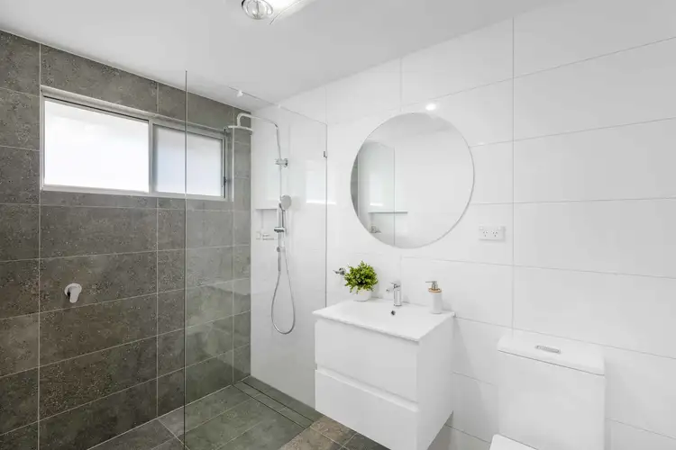 Sixth view of Homely house listing, 5 Ruby Close, Tarro NSW 2322