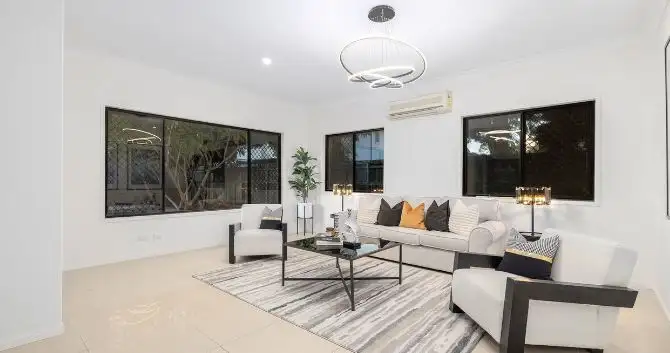 20 Trevi Close, Eight Mile Plains QLD 4113