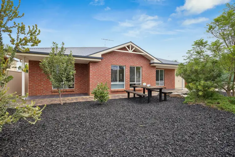 2 Ferguson Road, Strathalbyn SA 5255