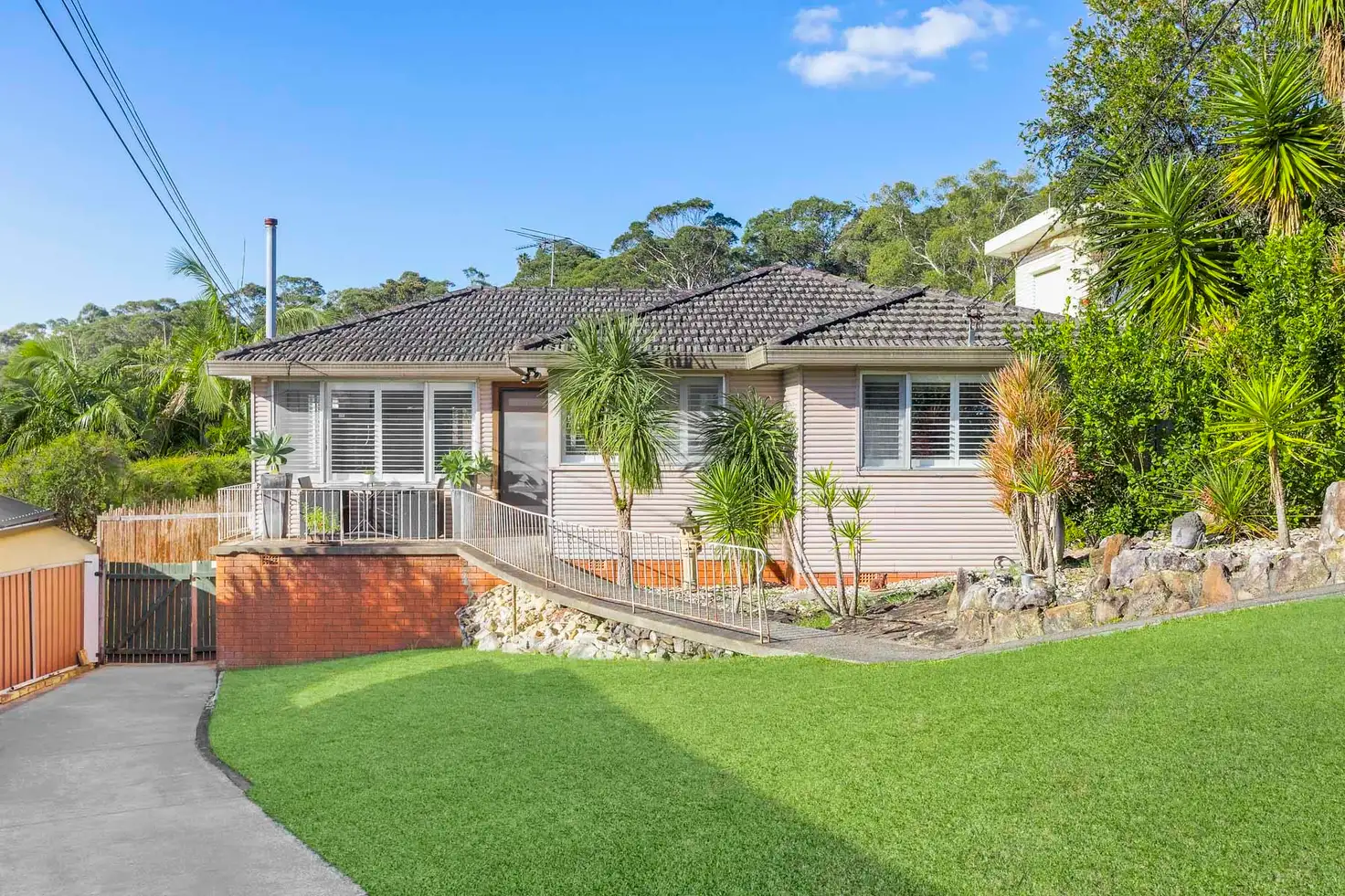 Main view of Homely house listing, 6 Braeside Place, Engadine NSW 2233