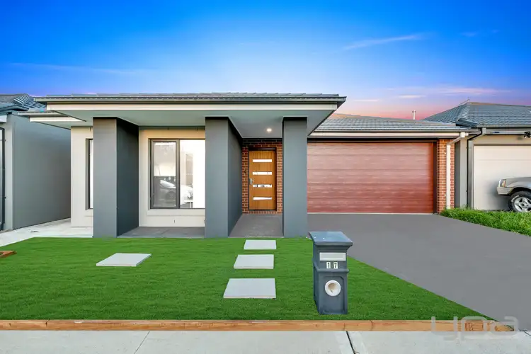 Main view of Homely house listing, 17 Bowenia Avenue, Craigieburn VIC 3064