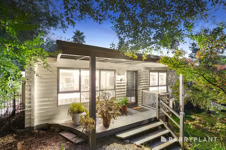 16 Valencia Road, Lilydale VIC 3140