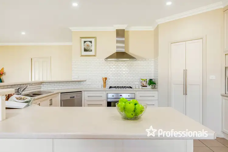 Fourth view of Homely house listing, 6 Annunziata Court, Mildura VIC 3500