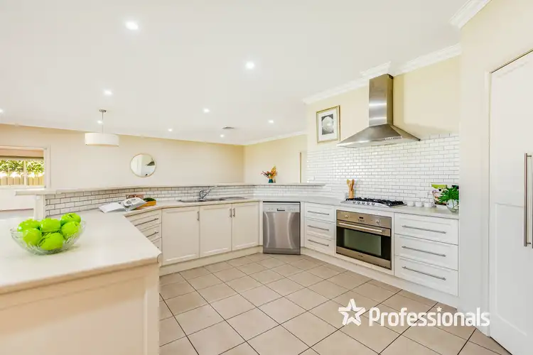 Fifth view of Homely house listing, 6 Annunziata Court, Mildura VIC 3500