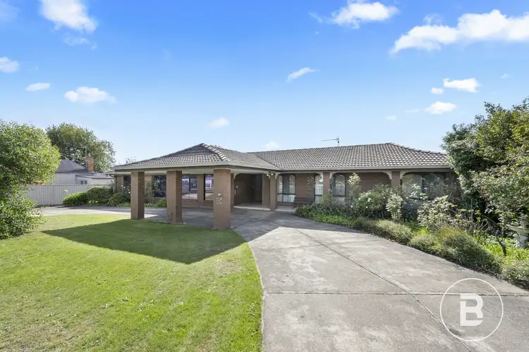 527 Clayton Street, Canadian VIC 3350