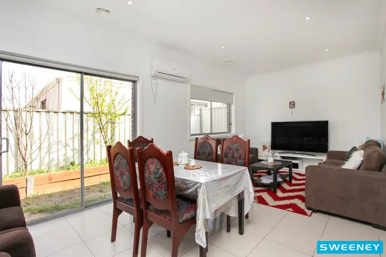 Fourth view of Homely unit listing, 12/40 Mccubbin Way, Caroline Springs VIC 3023