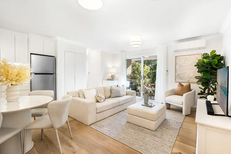 Main view of Homely apartment listing, 15/6 Avenue Road, Mosman NSW 2088