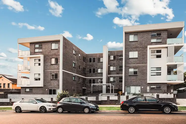 7/49 Essington Street, Wentworthville NSW 2145